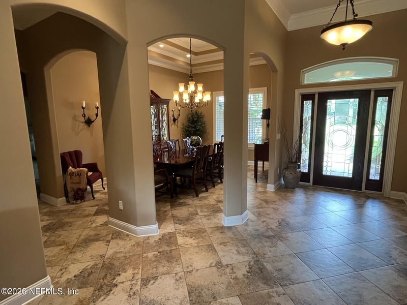 14736 Cape Dr E, Jacksonville, FL 32226