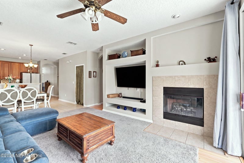 14769 Falling Waters Dr, Jacksonville, FL 32258