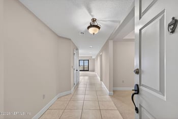 1478 Riverplace Blvd #1708, Jacksonville, FL 32207