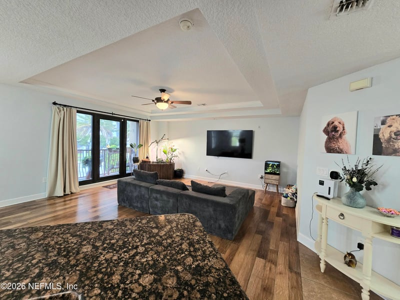 1478 Riverplace Blvd #202, Jacksonville, FL 32207