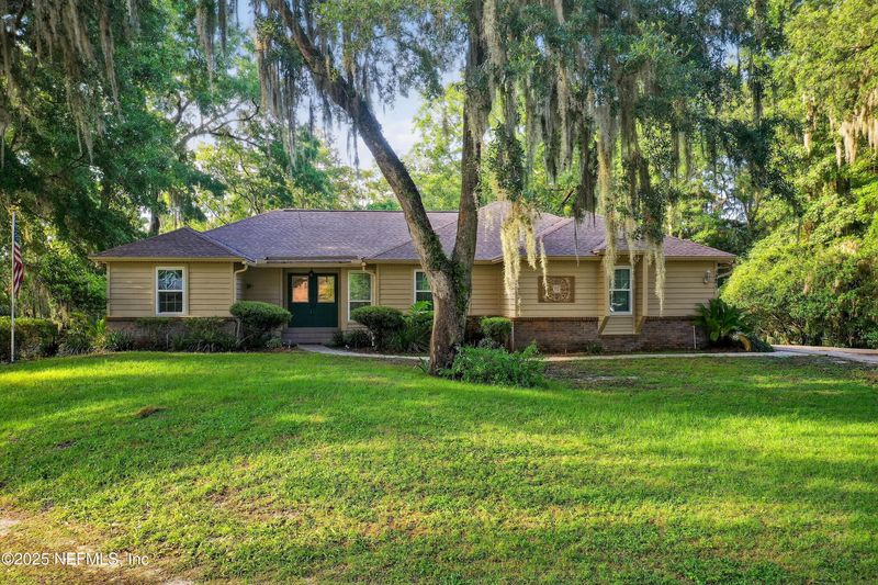14877 Capstan Dr, Jacksonville, FL 32226
