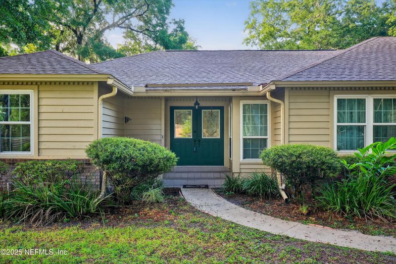 14877 Capstan Dr, Jacksonville, FL 32226