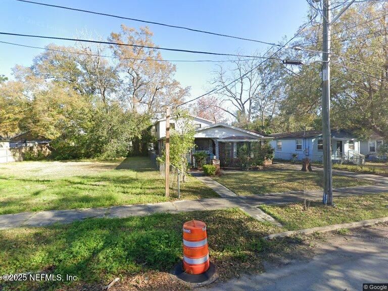 1490 W 11th St, Jacksonville, FL 32209
