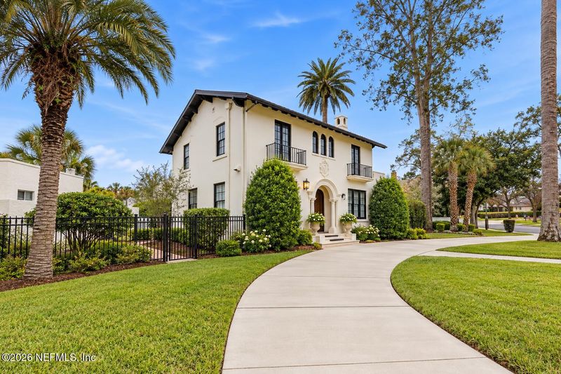 1499 Edgewood Ave S, Jacksonville, FL 32205