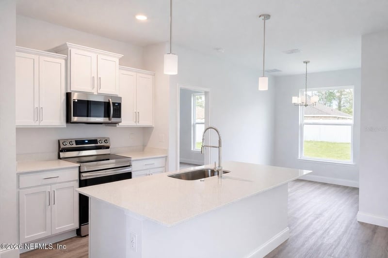 15 Bud Shire Ln, Palm Coast, FL 32137