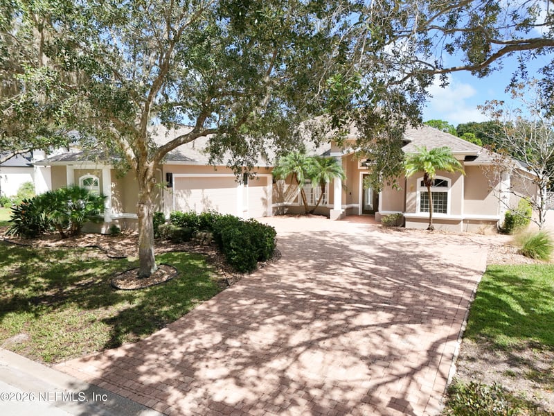 15 Old Oak Dr N, Palm Coast, FL 32137