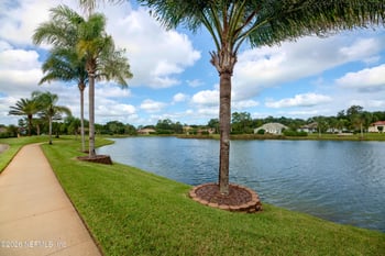 15 Old Oak Dr N, Palm Coast, FL 32137