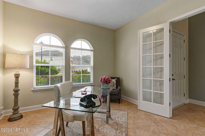 150 Red Cedar Dr, St Johns, FL 32259