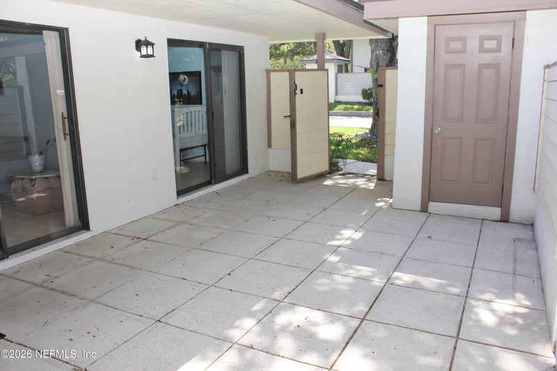 1501 Challenger Ct W, Jacksonville, FL 32233