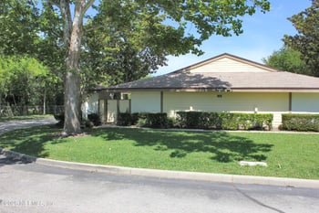 1501 Challenger Ct W, Jacksonville, FL 32233