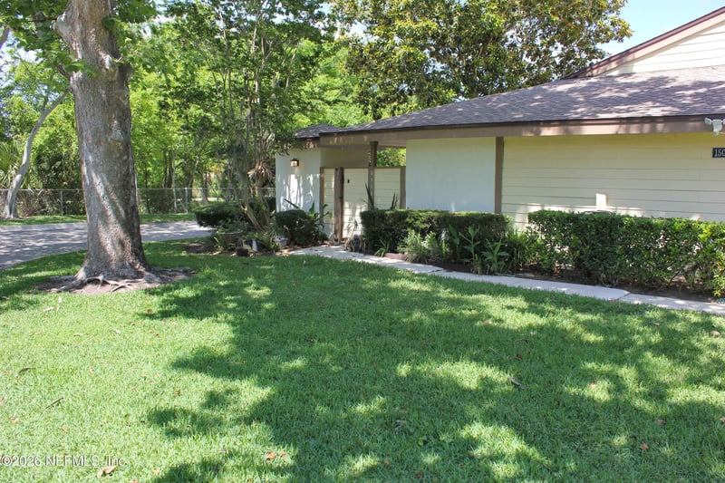 1501 Challenger Ct W, Jacksonville, FL 32233