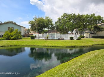 1501 Challenger Ct W, Jacksonville, FL 32233