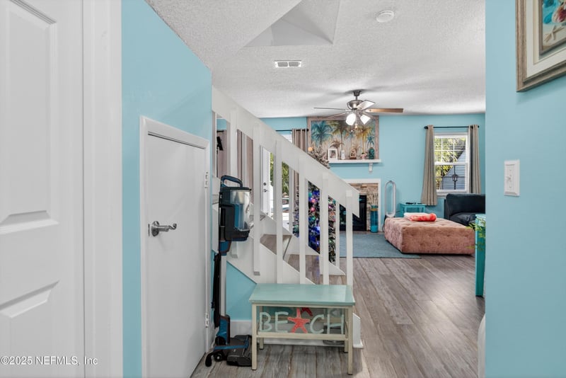 1505 W Spindrift Cir, Neptune Beach, FL 32266