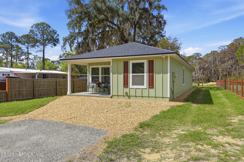 1506 SE 4th Ave, Melrose, FL 32666