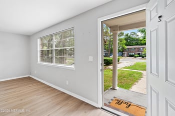 1508 Jordan St, Atlantic Beach, FL 32233