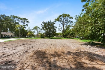 151 Ardella Rd, Atlantic Beach, FL 32233