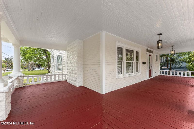 151 W 10th St, Jacksonville, FL 32206