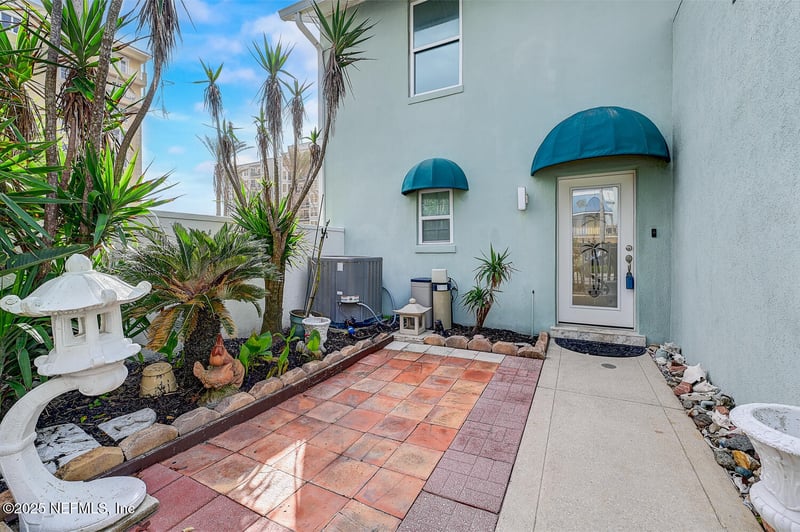 1510 1st St S, Jacksonville Beach, FL 32250