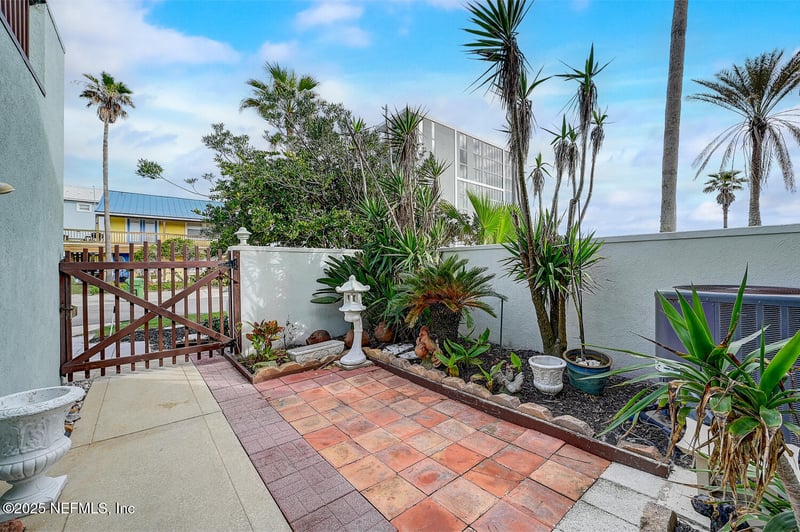1510 1st St S, Jacksonville Beach, FL 32250
