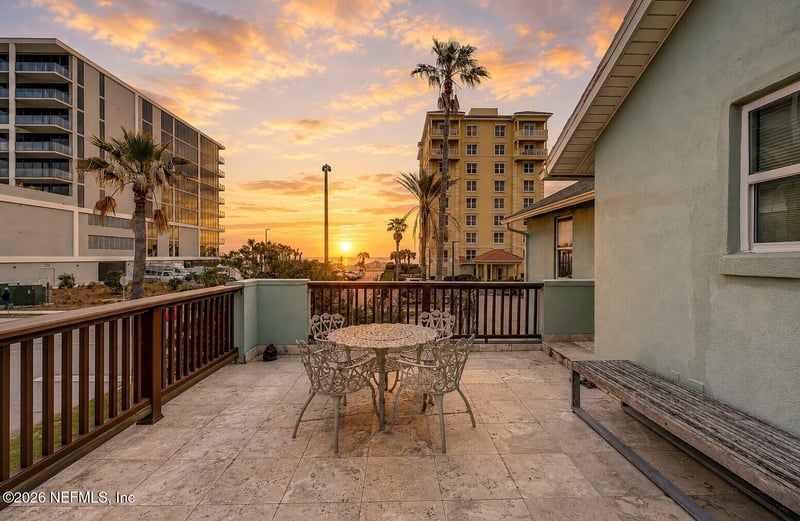 1510 1st St S, Jacksonville Beach, FL 32250