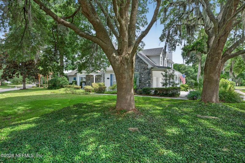 1513 Nottingham Knoll Dr, Jacksonville, FL 32225