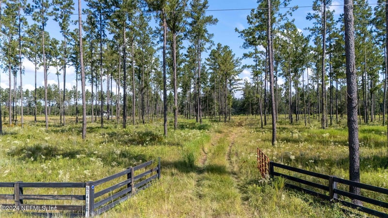 151572 County Road 108, Hilliard, FL 32046