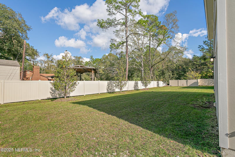 1522 Yelford Cir, Jacksonville, FL 32218