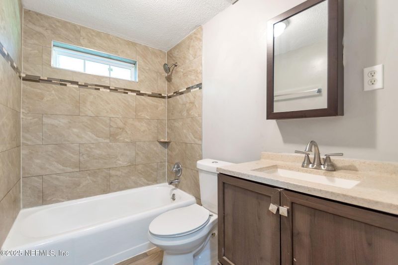 1526 W 14th St, Jacksonville, FL 32209