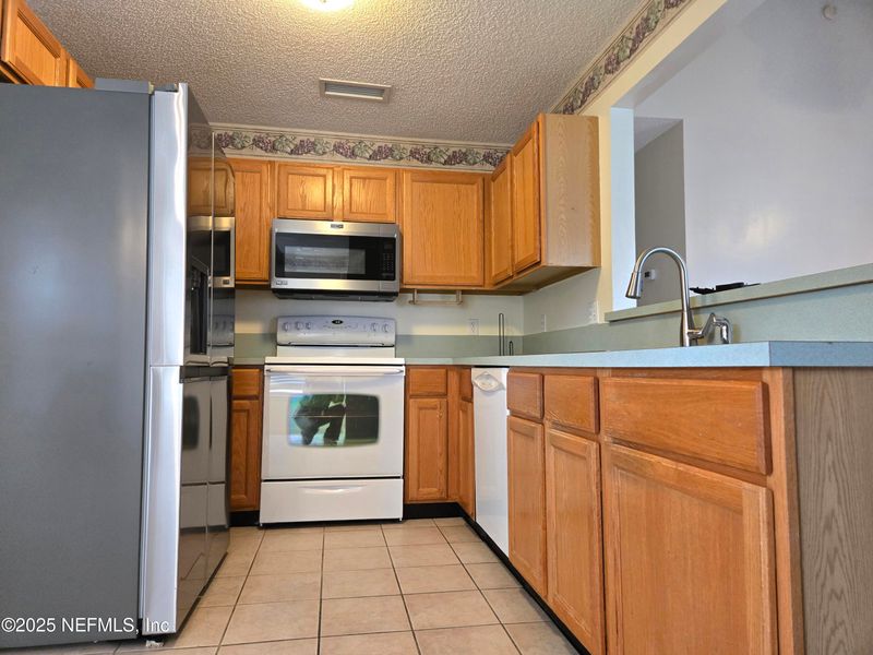 1528 Beecher Ln, Orange Park, FL 32073