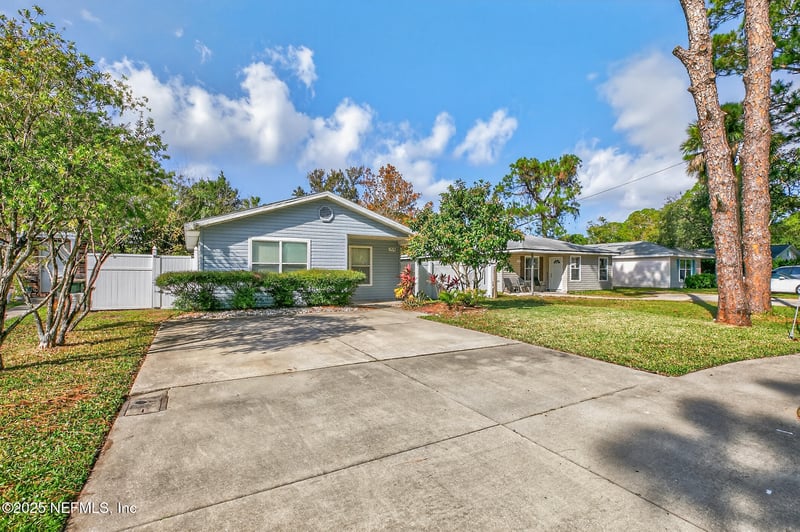 1528 Jordan St, Atlantic Beach, FL 32233