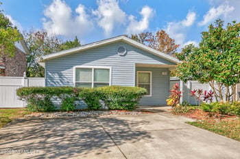 1528 Jordan St, Atlantic Beach, FL 32233