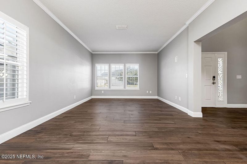 153 Celtic Wedding Dr, St Johns, FL 32259
