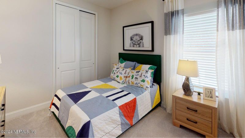 153 Dogleg Rn, St Johns, FL 32259
