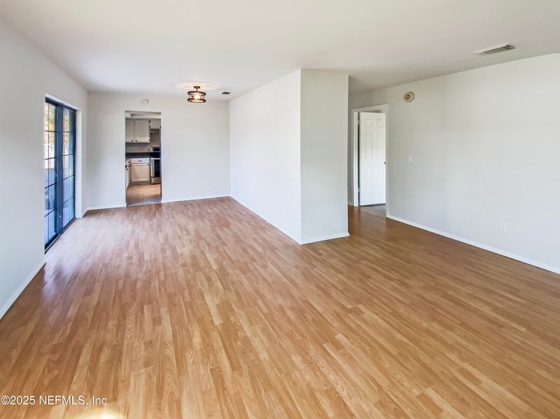 1532 Derringer Rd, Jacksonville, FL 32225