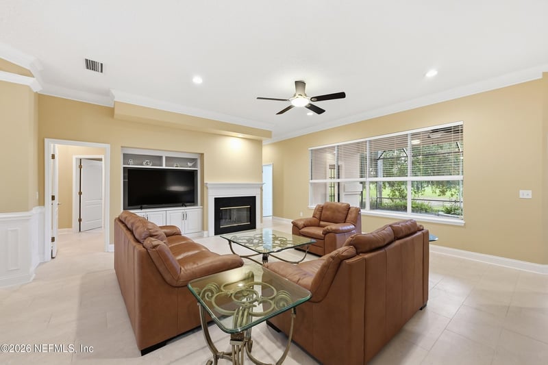1532 Nottingham Knoll Dr, Jacksonville, FL 32225