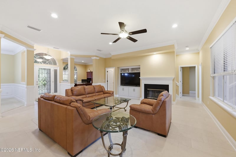 1532 Nottingham Knoll Dr, Jacksonville, FL 32225