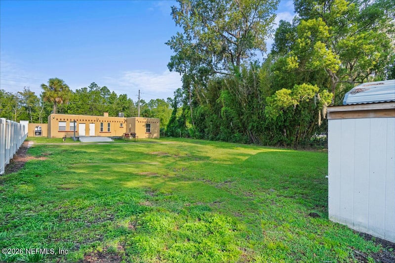 15325 N Main St, Jacksonville, FL 32218