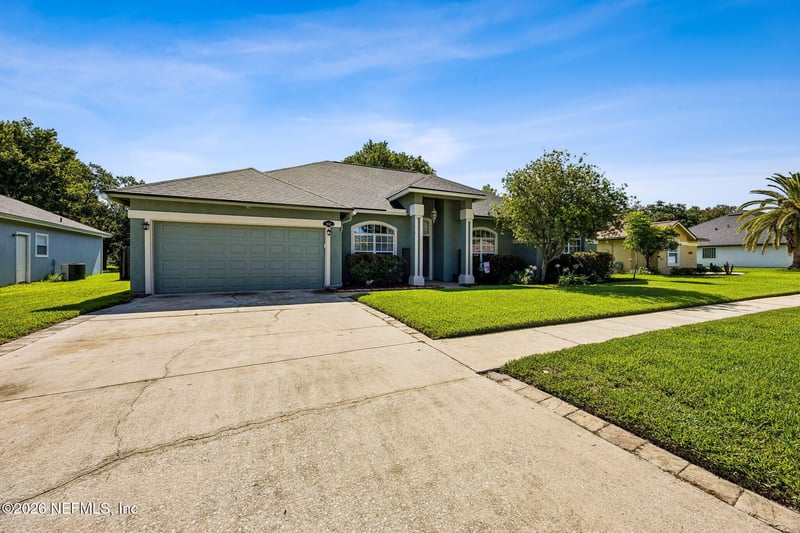 1537 Maple Leaf Ln, Fleming Island, FL 32003