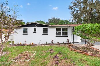 154 Venus Ln, Orange Park, FL 32073