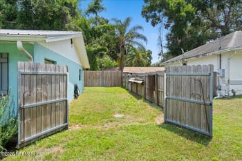 155 Hawthorne Rd, St Augustine, FL 32086