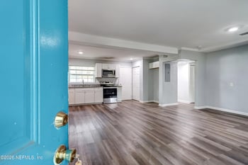 1551 Domas Dr, Jacksonville, FL 32211