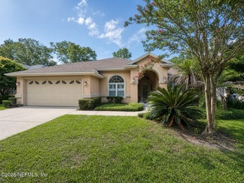 1552 Barrington Cir, St Augustine, FL 32092