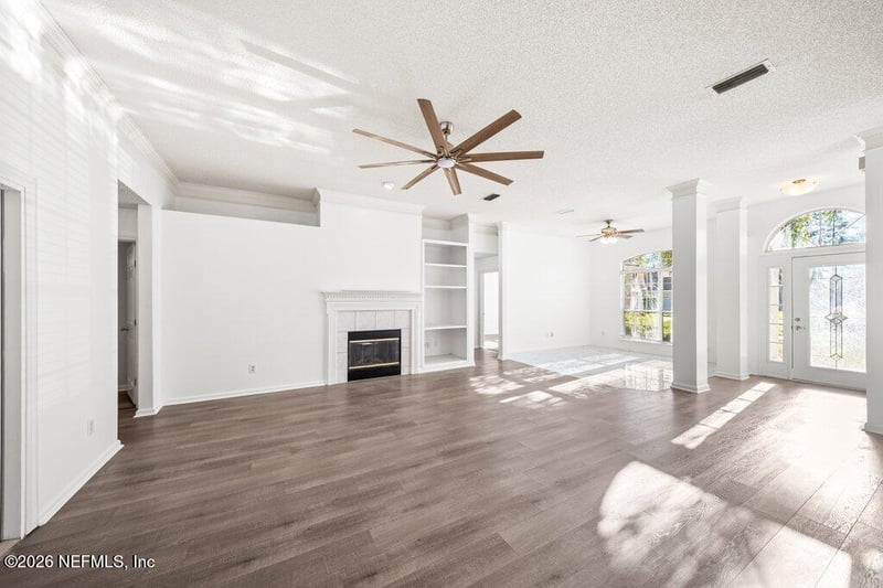 1556 Lakeway Dr, Fleming Island, FL 32003