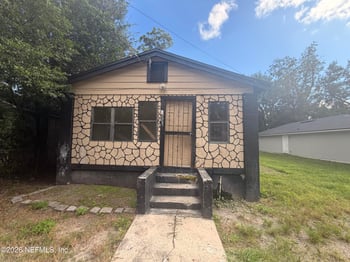 1556 W 32nd St, Jacksonville, FL 32209