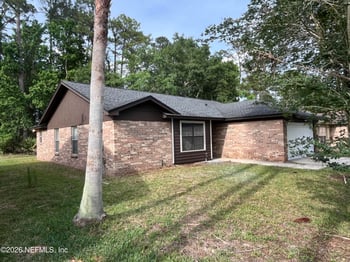 1557 Shearwater Dr, Jacksonville, FL 32218