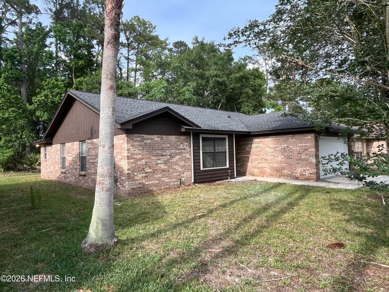 1557 Shearwater Dr, Jacksonville, FL 32218