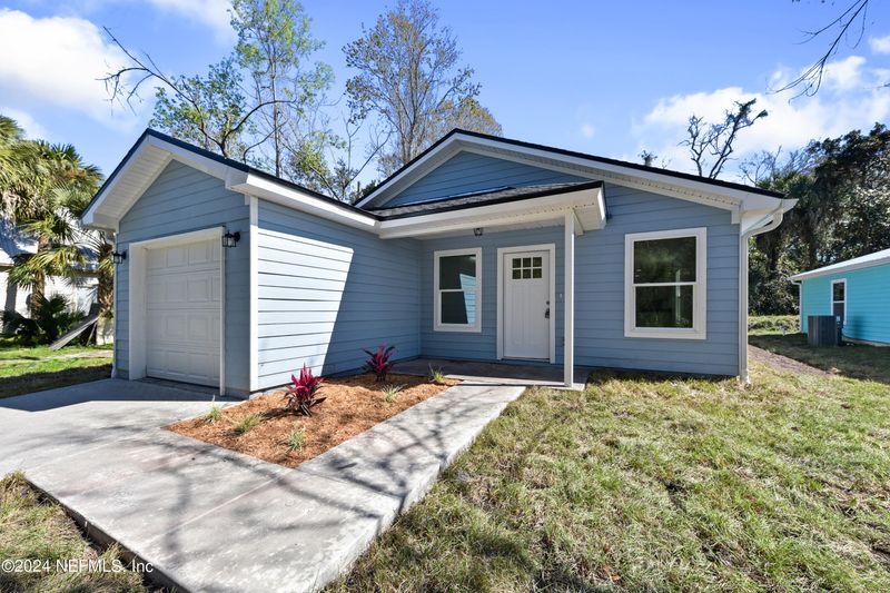 156 Aiken St, St Augustine, FL 32084