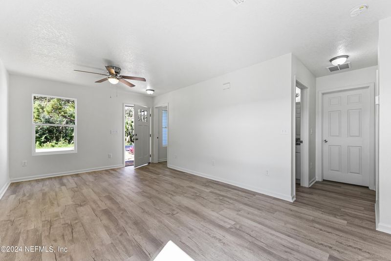 156 Aiken St, St Augustine, FL 32084