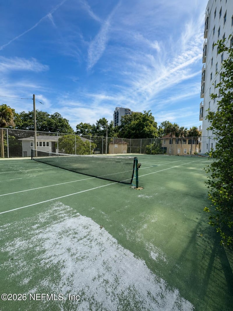 1560 Lancaster Ter #706, Jacksonville, FL 32204
