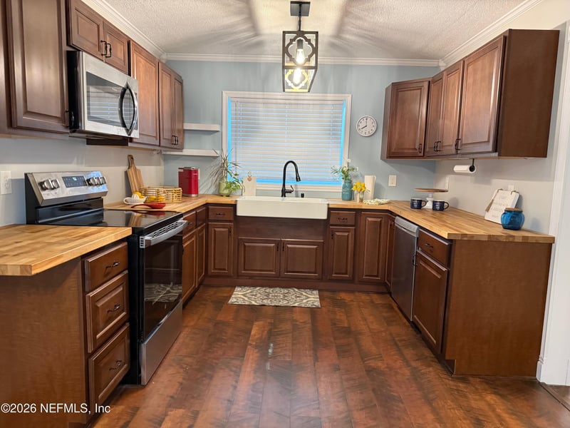 15639 NE 17th Ave, Starke, FL 32091